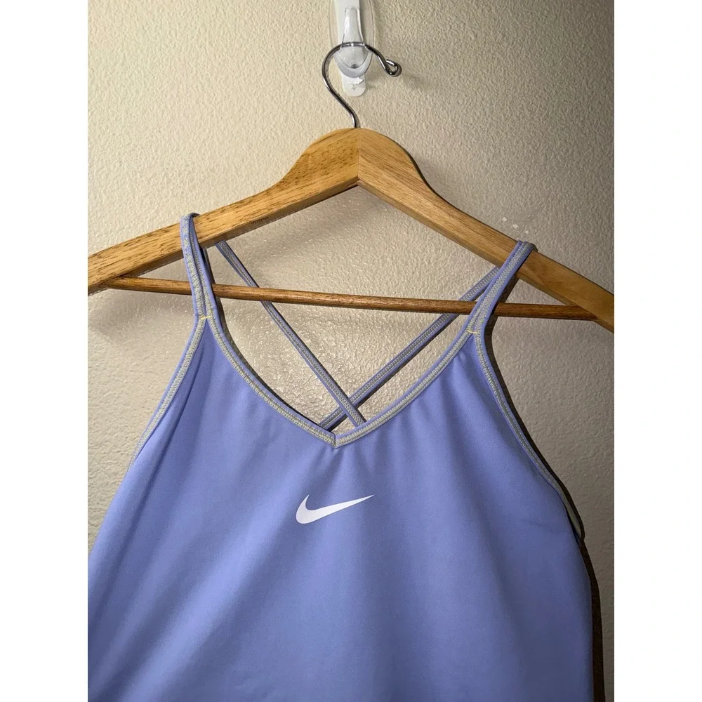 Women's Nike Drifit Center Check Tank Size Medium